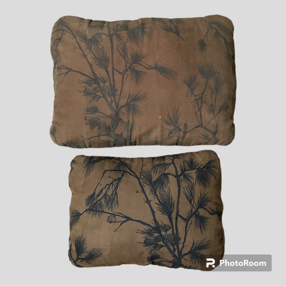 Therm-a-Rest Compressible Camping and Backpacking Pillow, Regular + Small.